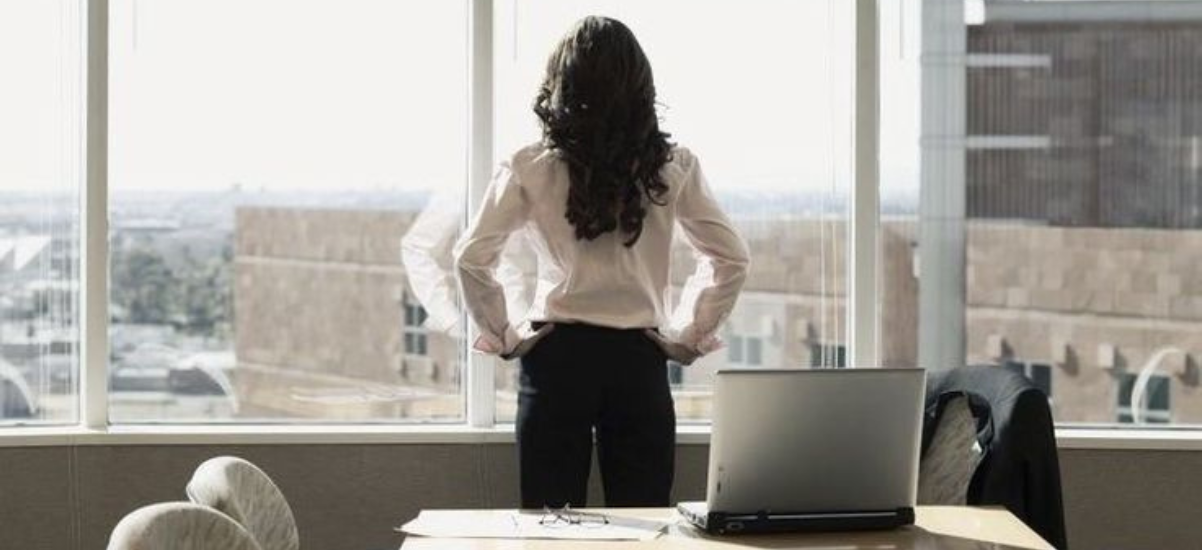 LE GRAND VIRAGE DU TRAVAIL : LIBERTÉ, FREELANCING ET QUÊTE DE SENS.